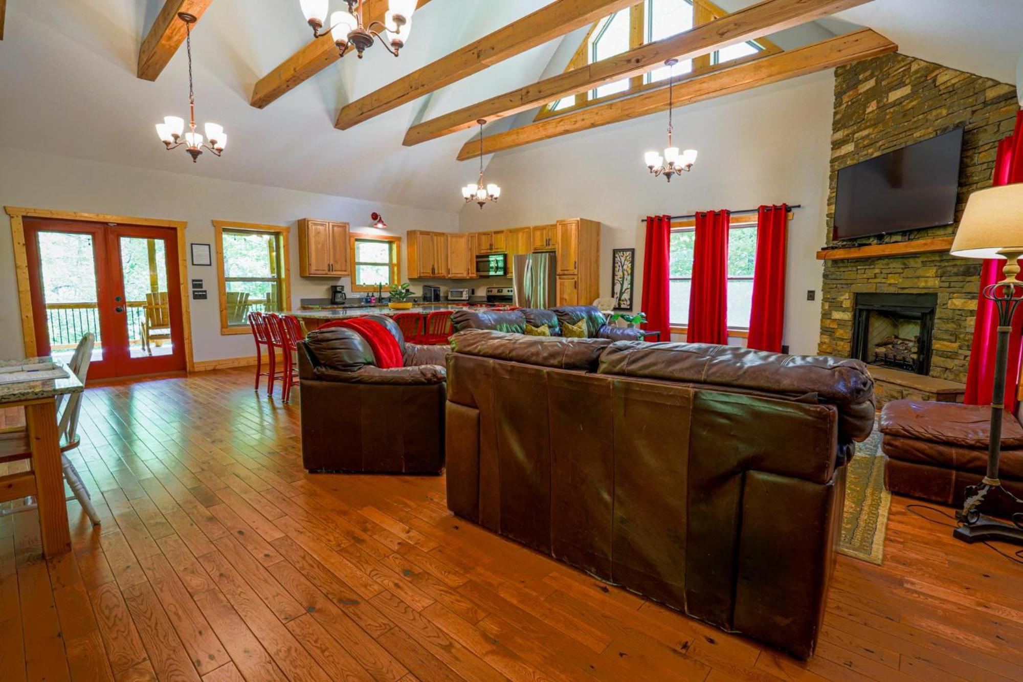 Вілла New Listing! Wine Country Retreat - 2 Bed, Hot Tub Далонеґа Екстер'єр фото